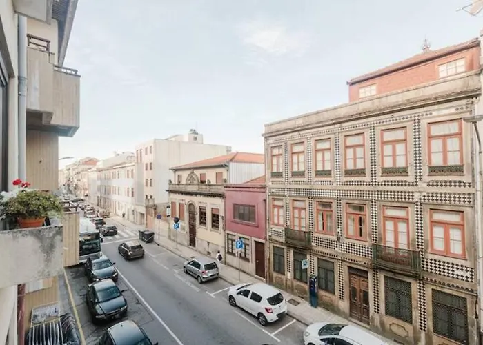 Lima House